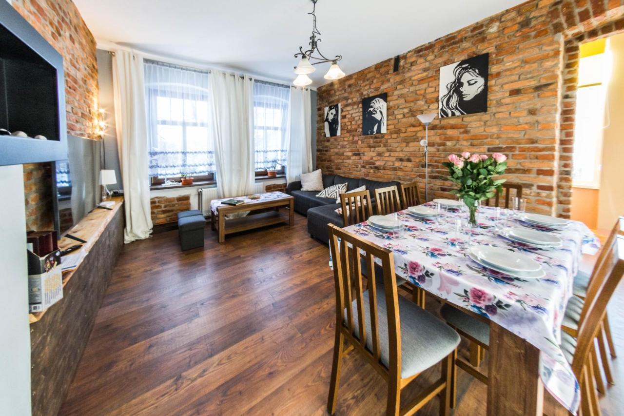 Apartamenty Izerskie - Ul. Wczasowa 8 Świeradów-Zdrój Extérieur photo