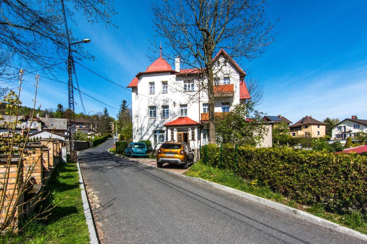 Apartamenty Izerskie - Ul. Wczasowa 8 Świeradów-Zdrój Extérieur photo